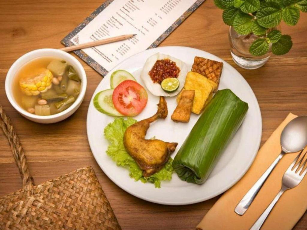 Paniisan Hotel Bandung Bagian luar foto